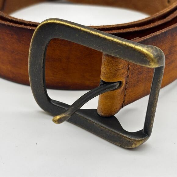 Levi’s Men’s Tooled and Braided Stitched Brown Leather Belt Western Hippy - Picture 2 of 11